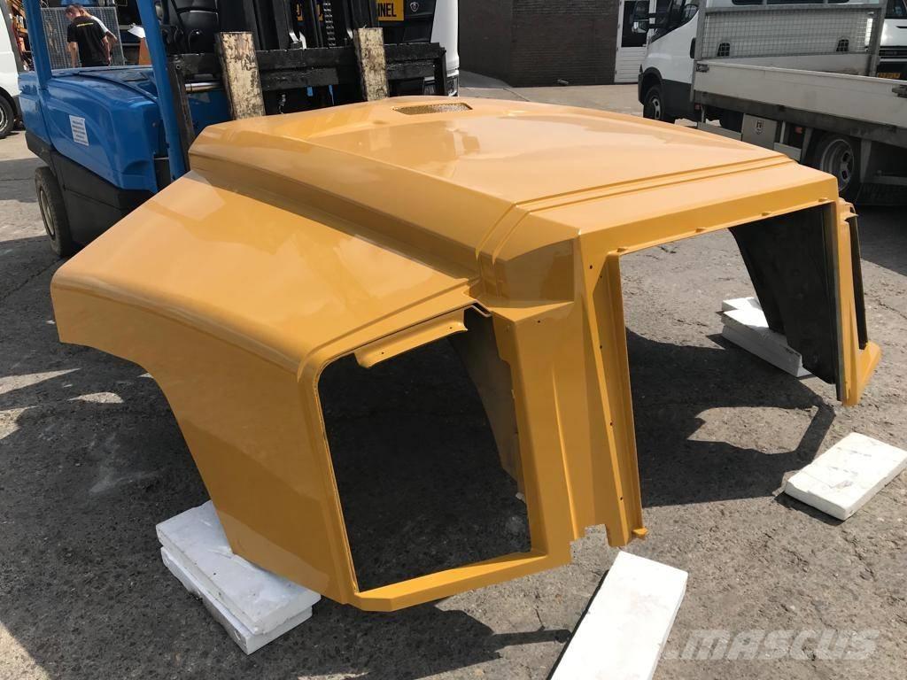 CAT 735 B Hood Podvozky a zavěšení kol