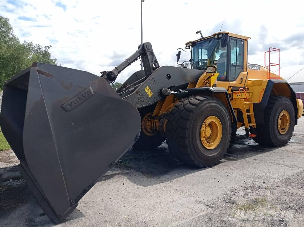 Volvo L 220 H Kolové nakladače