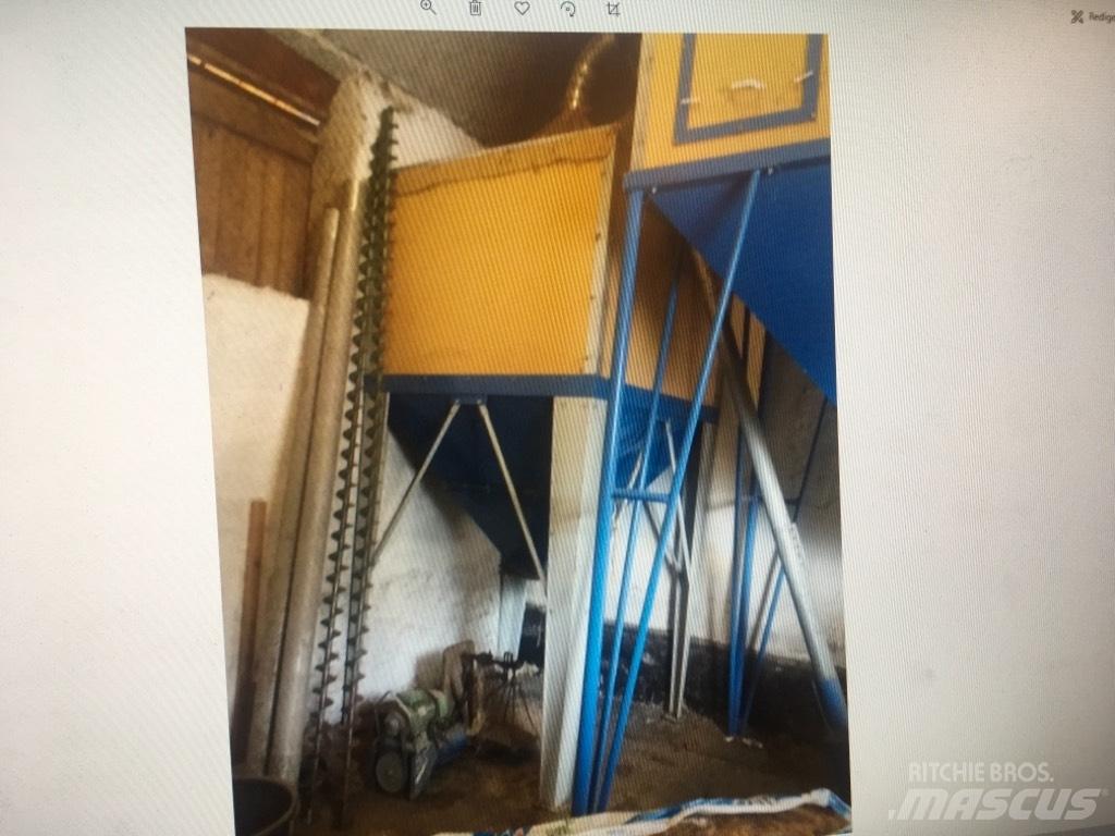  Fodersilo Skladovací sila