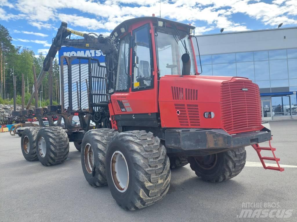 Komatsu 845 Vyvážecí traktory