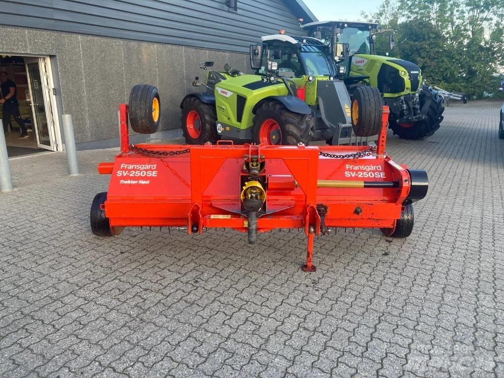 Fransgård SV-2500 Obraceče a shrabovače sena