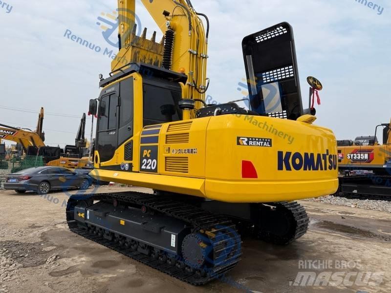 Komatsu PC 220-8 Pásová rýpadla