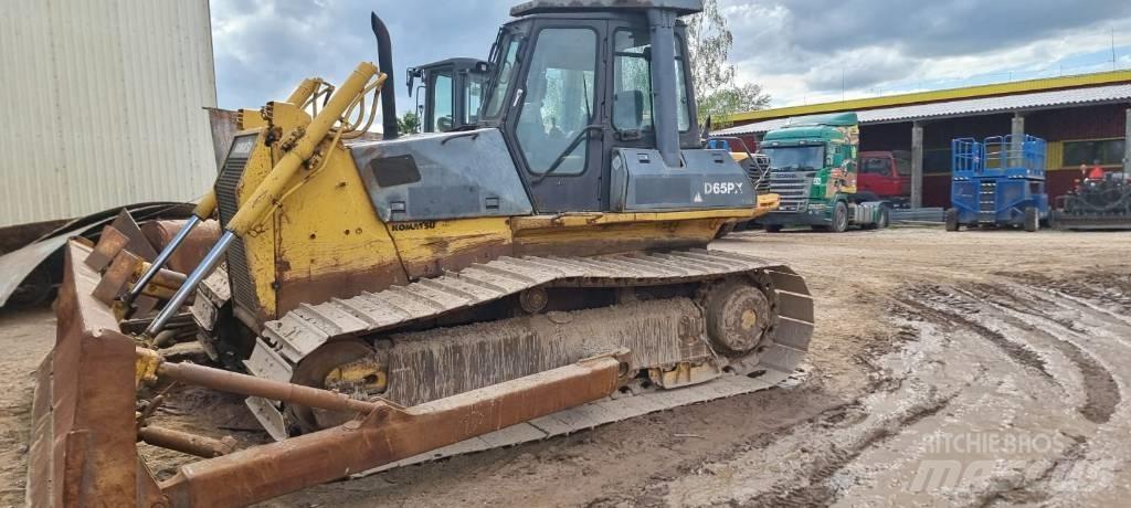 Komatsu D 65 PX-12 Pásové dozery