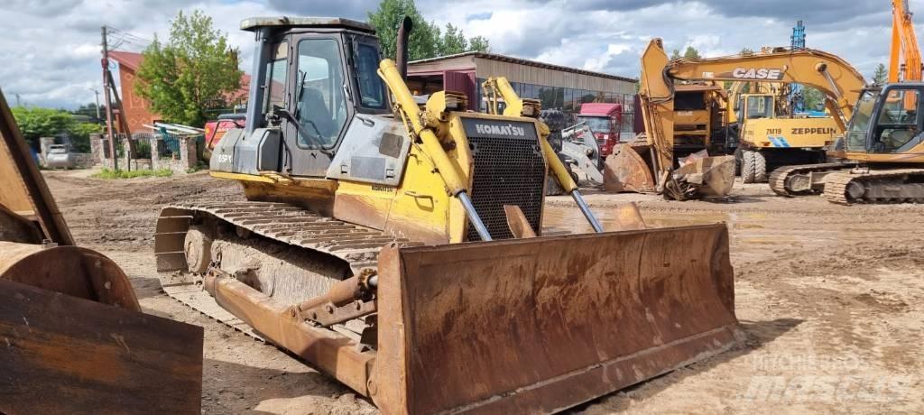 Komatsu D 65 PX-12 Pásové dozery