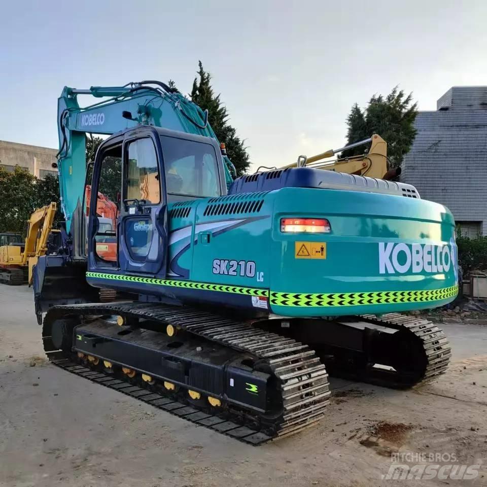 Kobelco SK 210 Pásová rýpadla