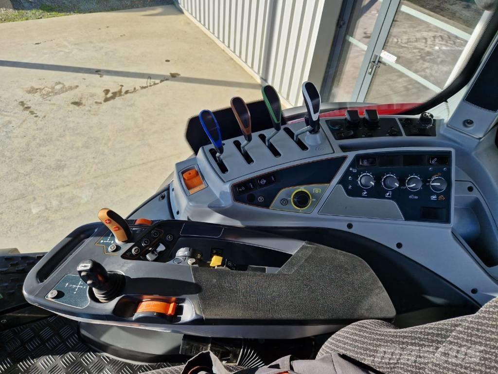 Valtra T 194 Traktory