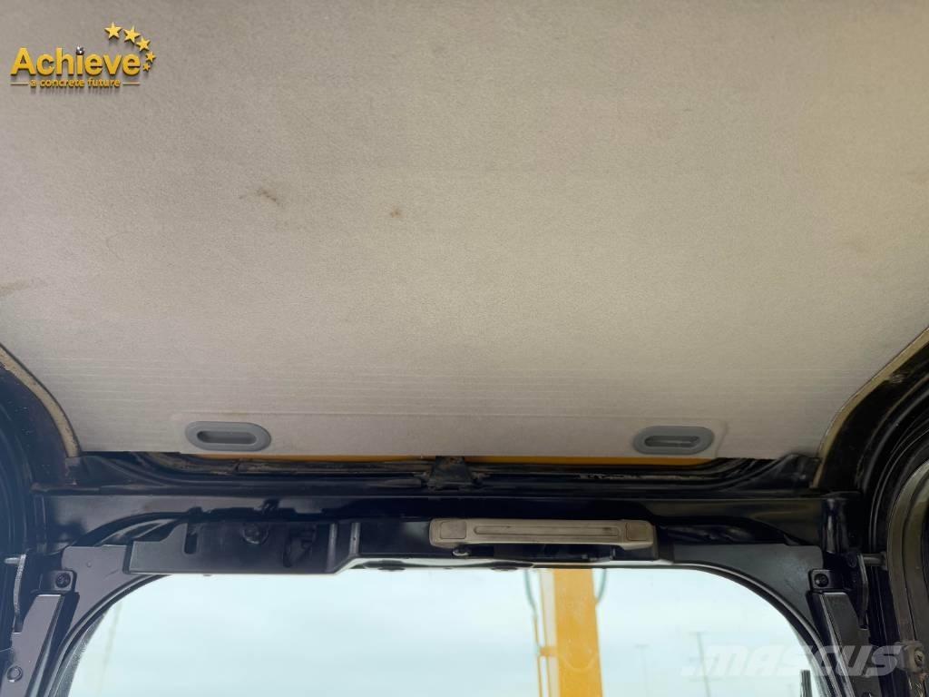 CAT 320 D Pásová rýpadla