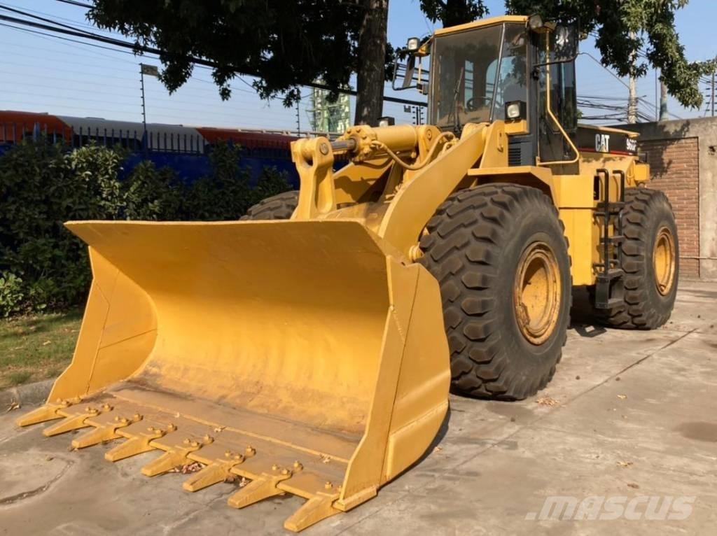 CAT 966 F II Kolové nakladače