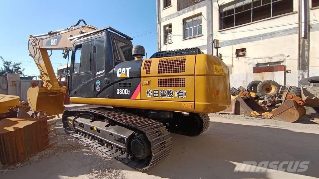 CAT 330 Pásová rýpadla