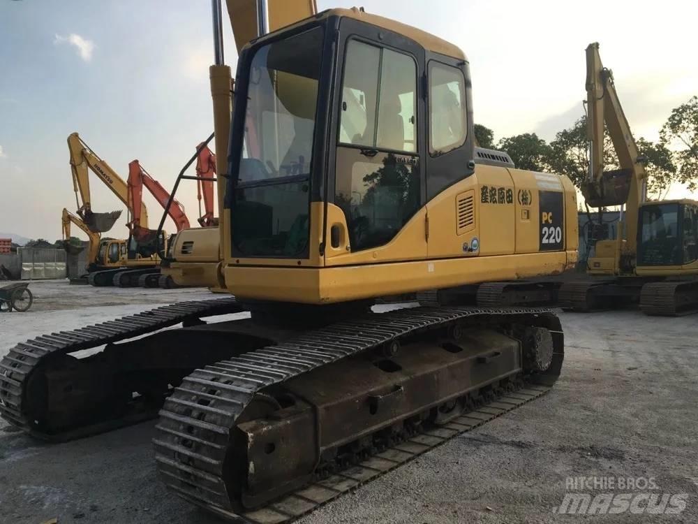 Komatsu pc220-7 Pásová rýpadla