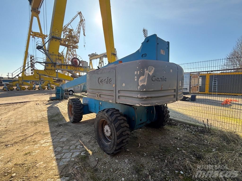 Genie S-85 Teleskopické plošiny