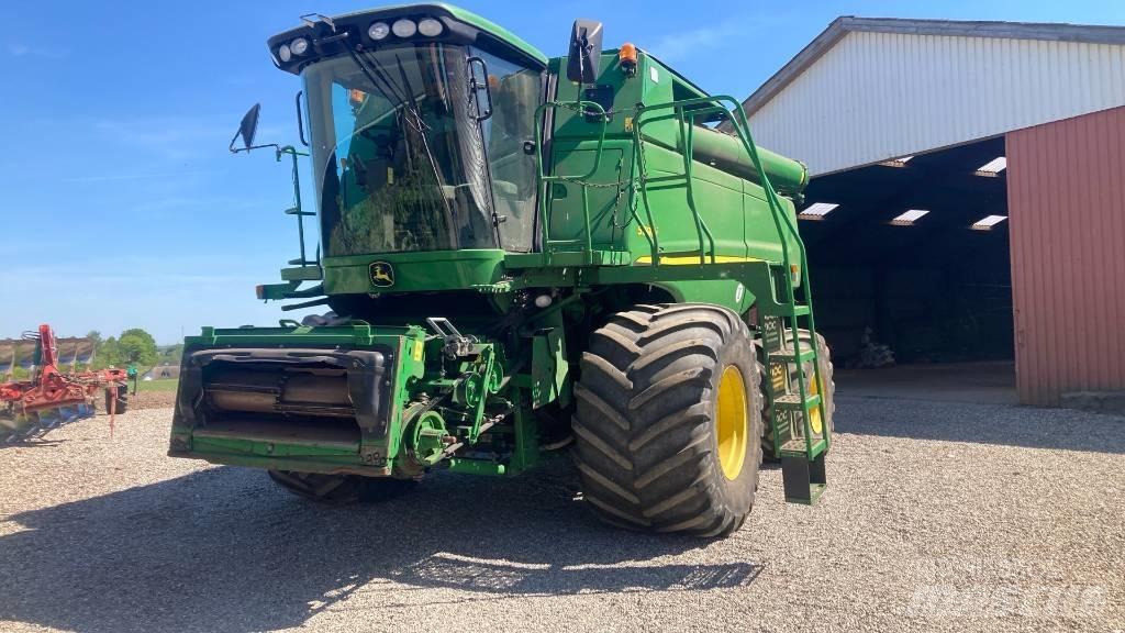 John Deere S690I Sklízecí mlátičky