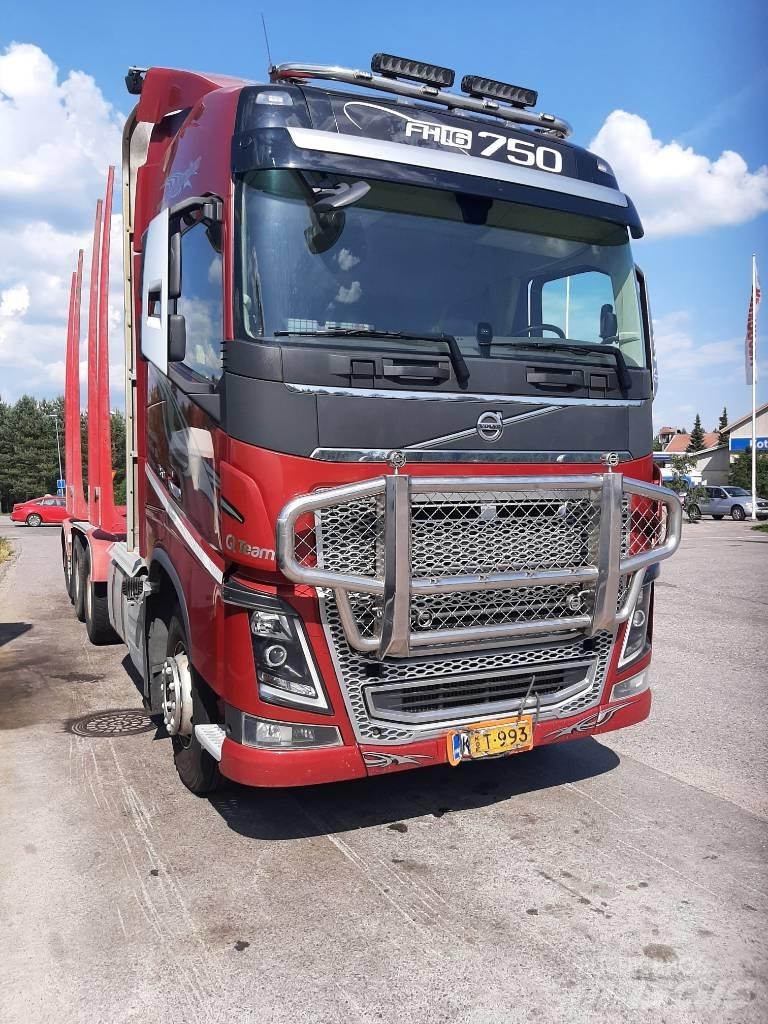 Volvo FH 16 Vozy na přepravu kmenů