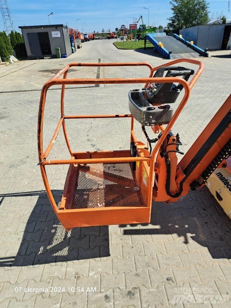 JLG Toucan 12 E Vertikální sloupové výtahy