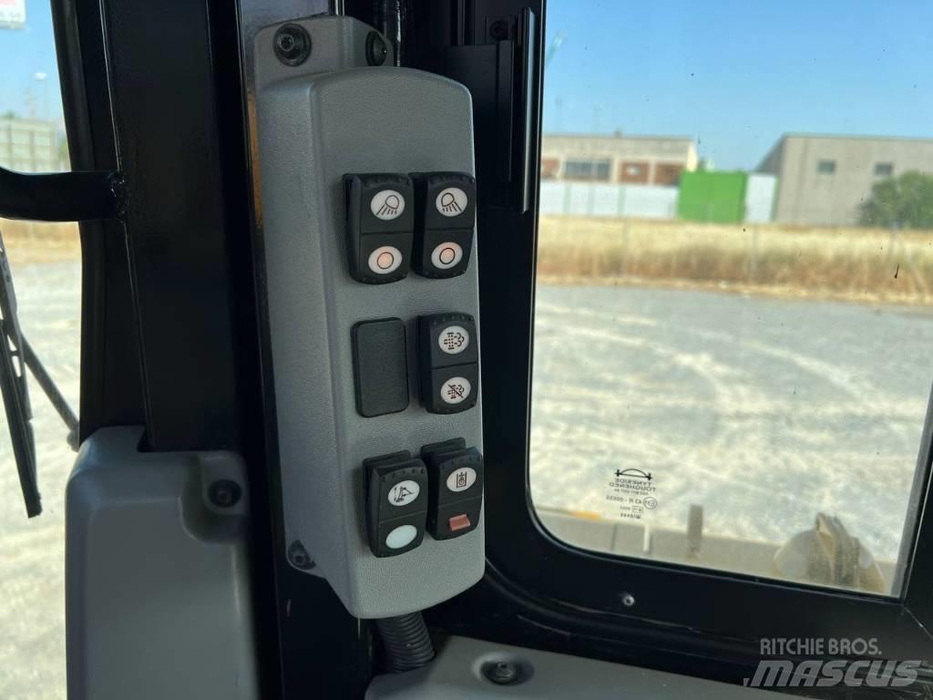 CAT D 6 T Pásové dozery
