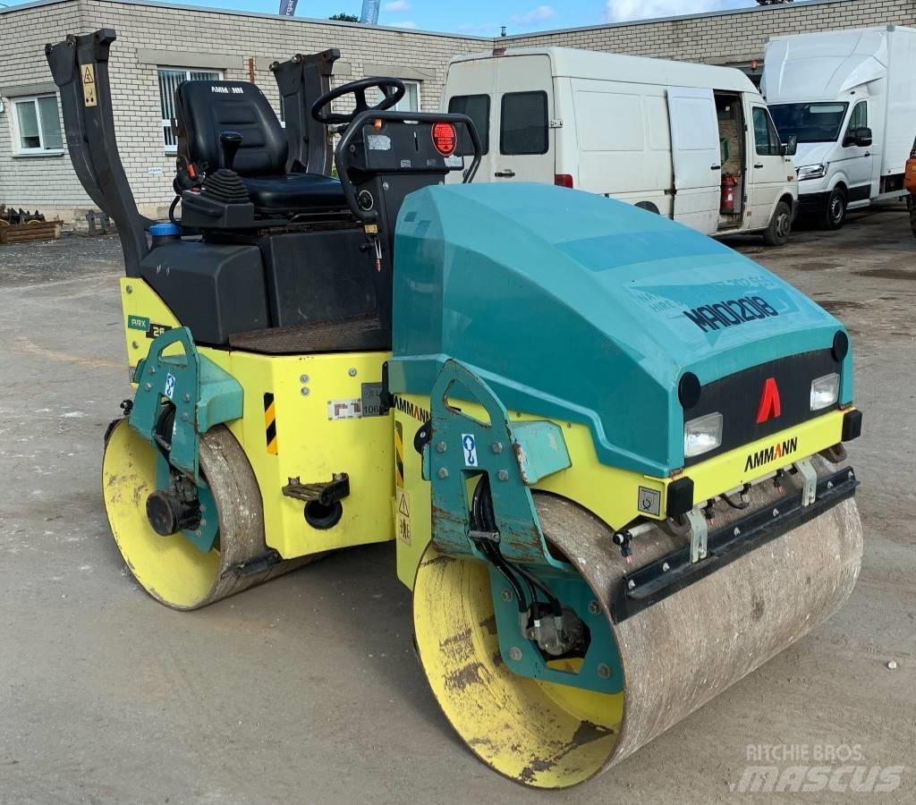 Ammann ARX 26 Tandemové válce