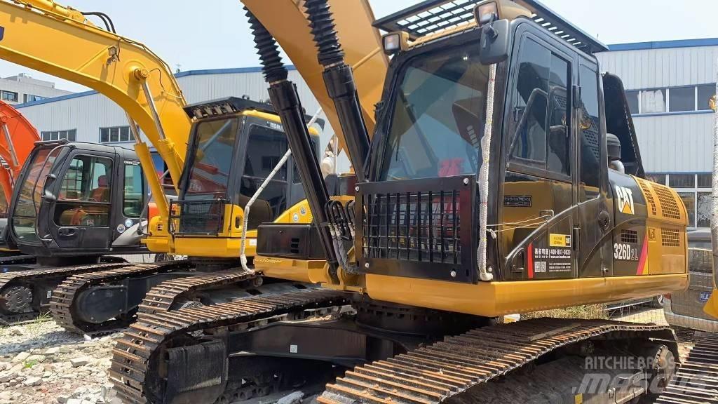 CAT 326 Pásová rýpadla