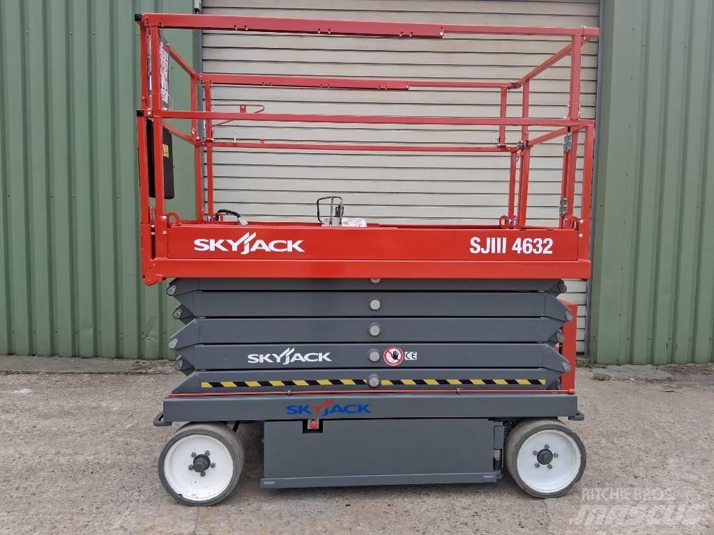 SkyJack SJ III 4632 Nůžková zvedací plošina