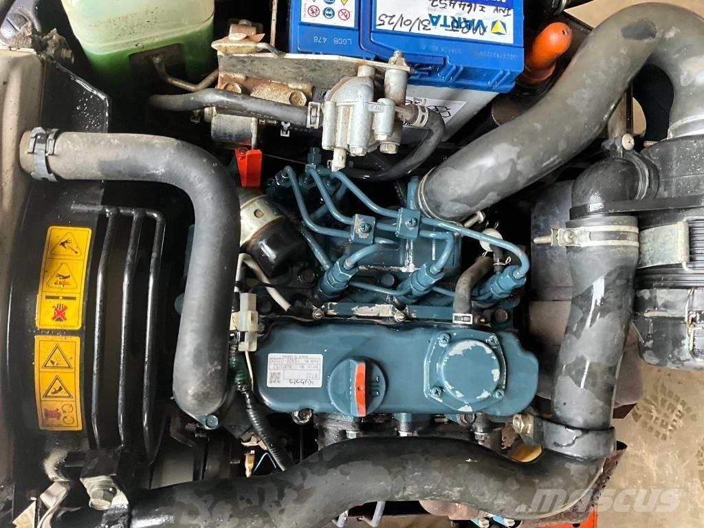 Kubota K 008-3 Mini rýpadla < 7t