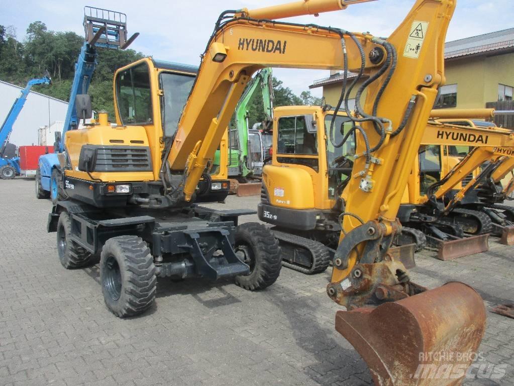 Hyundai Robex 55W-9 Kolová rýpadla