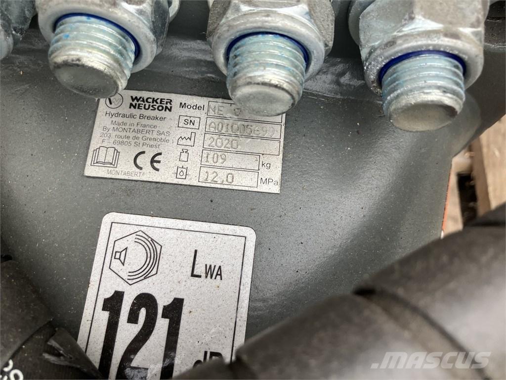 Montabert NE8 Bourací kladiva / Sbíječky