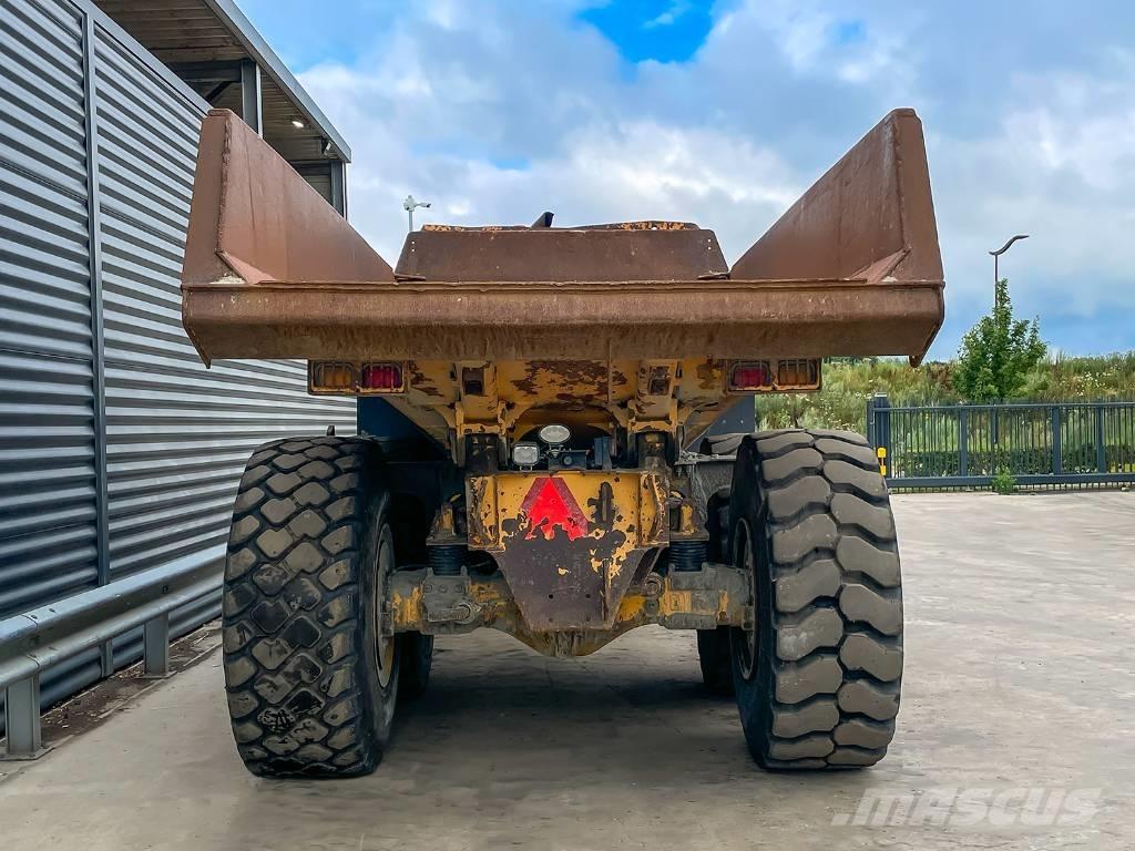Volvo A25F Kloubové dempry