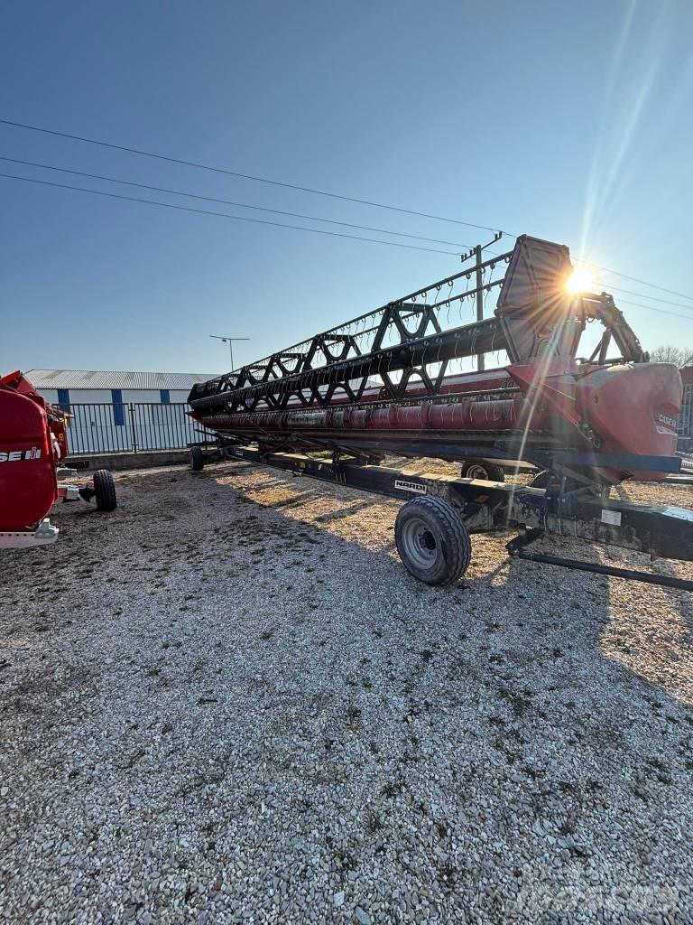 Case IH 3050 HD Kombajnové hlavice