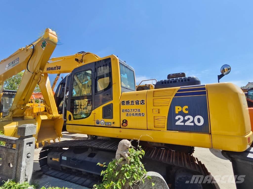 Komatsu PC 220-8 Pásová rýpadla