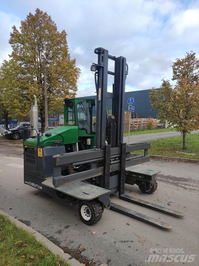 Combilift C4500 Vysokozdvižný vozík s bočním ložením