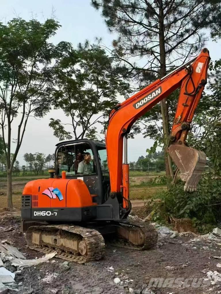 Doosan DH 60 Mini rýpadla < 7t