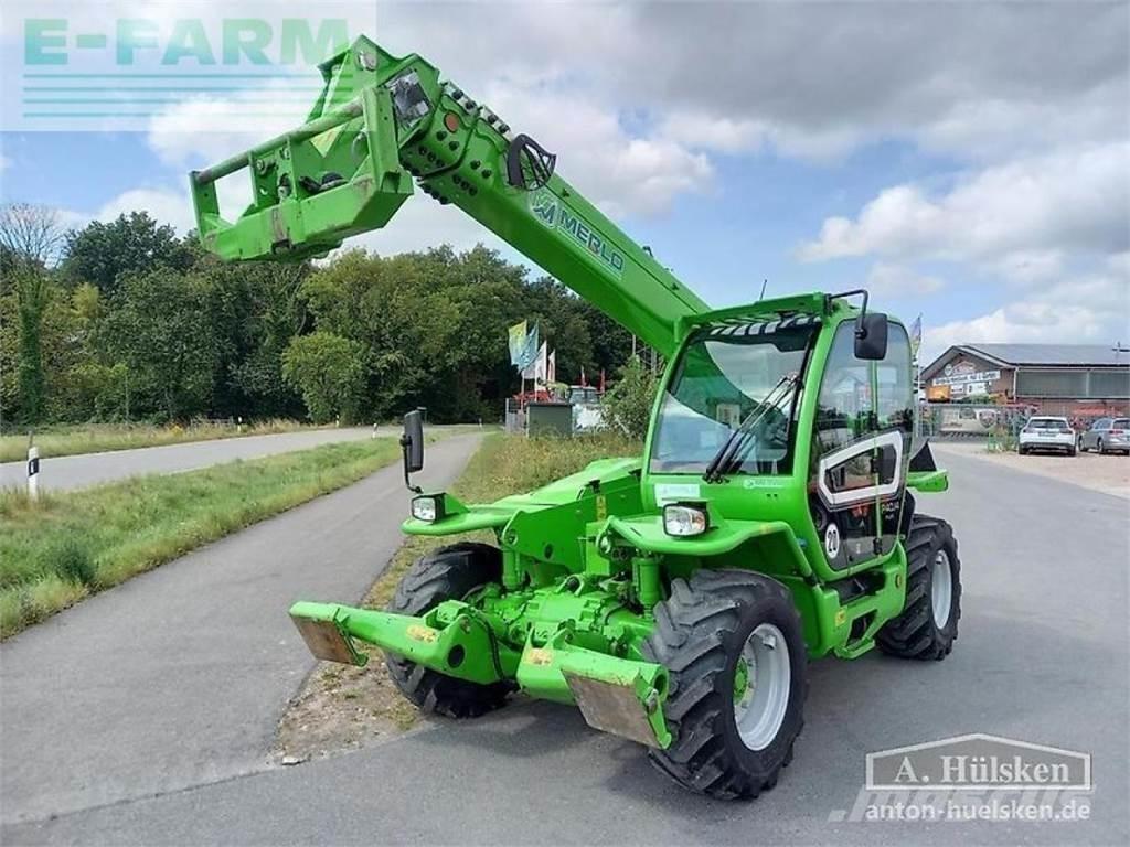 Merlo p40.14 plus Teleskopické nakladače pro zemědělství