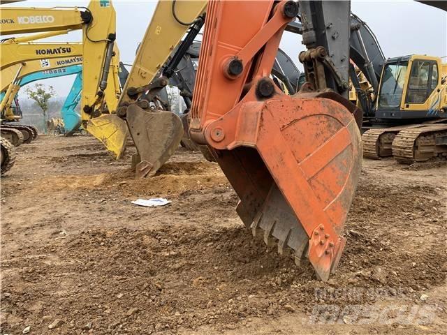 Hitachi ZX 350-3 Pásová rýpadla