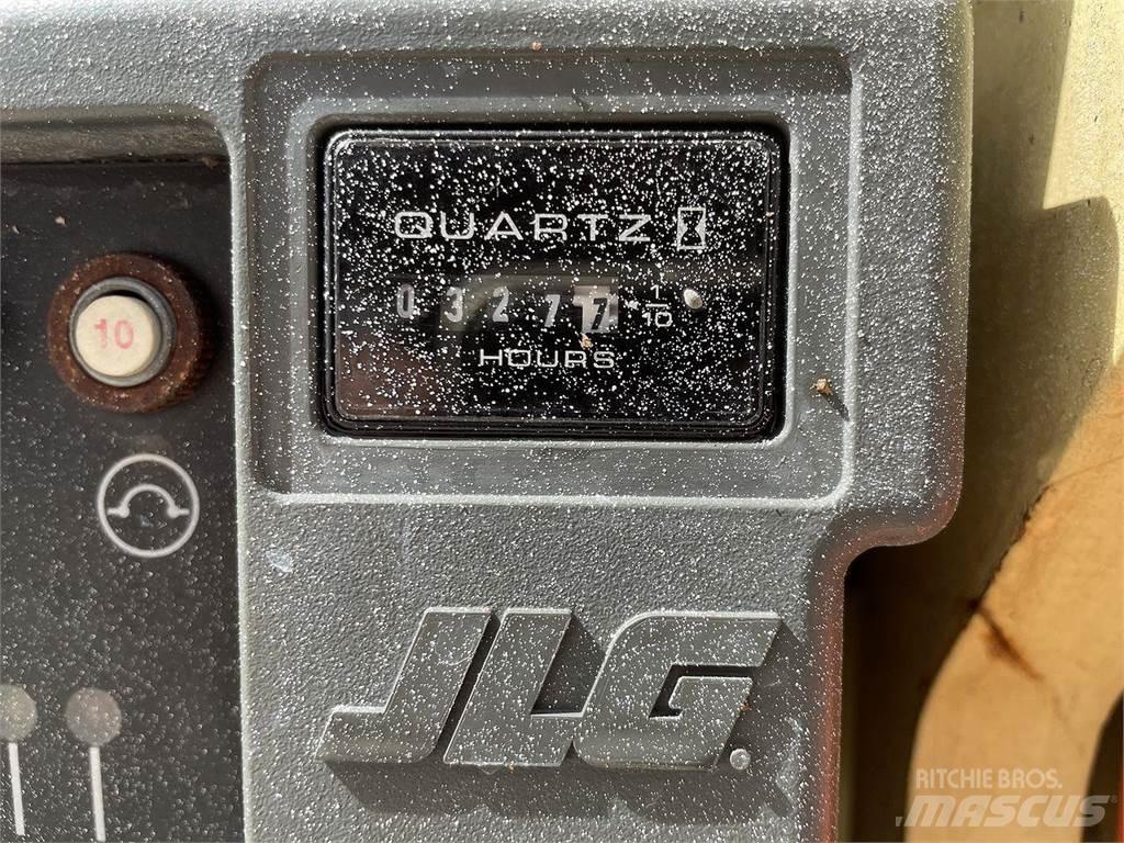 JLG 1930ES Nůžková zvedací plošina