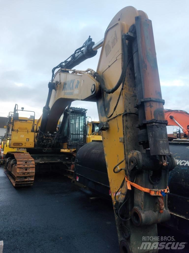 CAT 374 F Pásová rýpadla