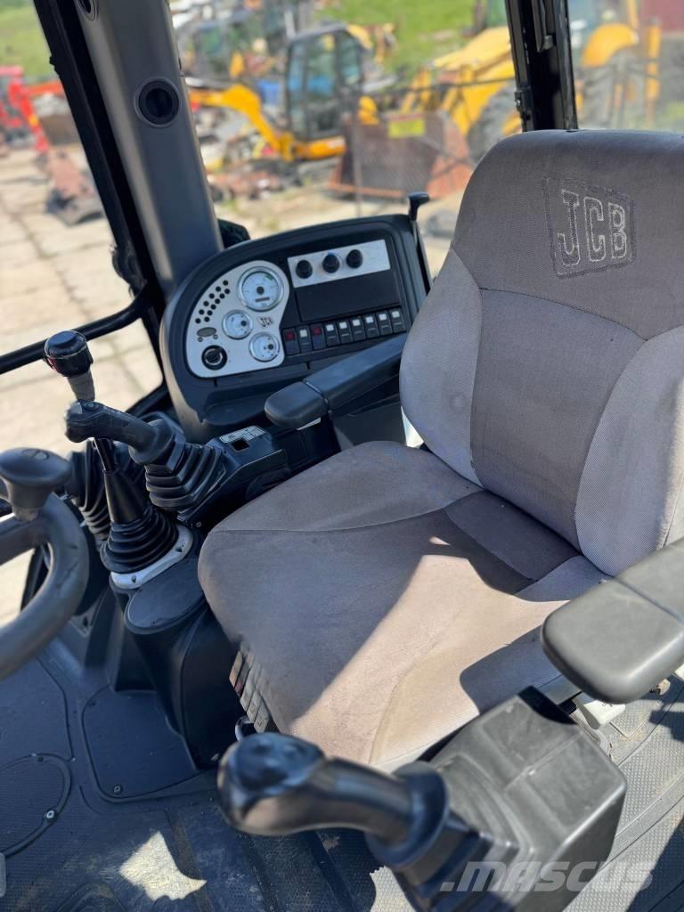 JCB 3 CX Rýpadlo-nakladače