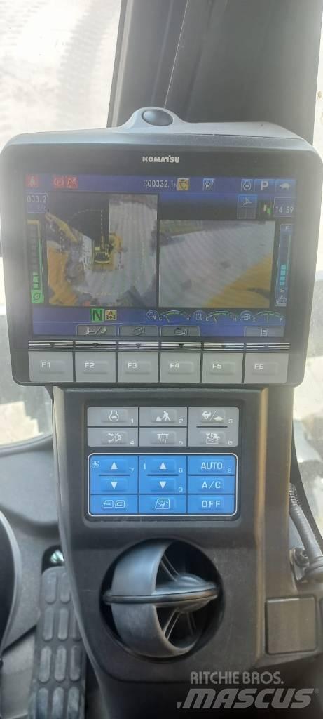 Komatsu PW148-11 Kolová rýpadla