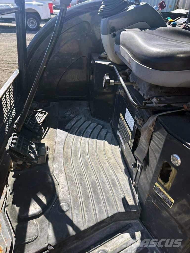 John Deere 26 G Mini rýpadla < 7t