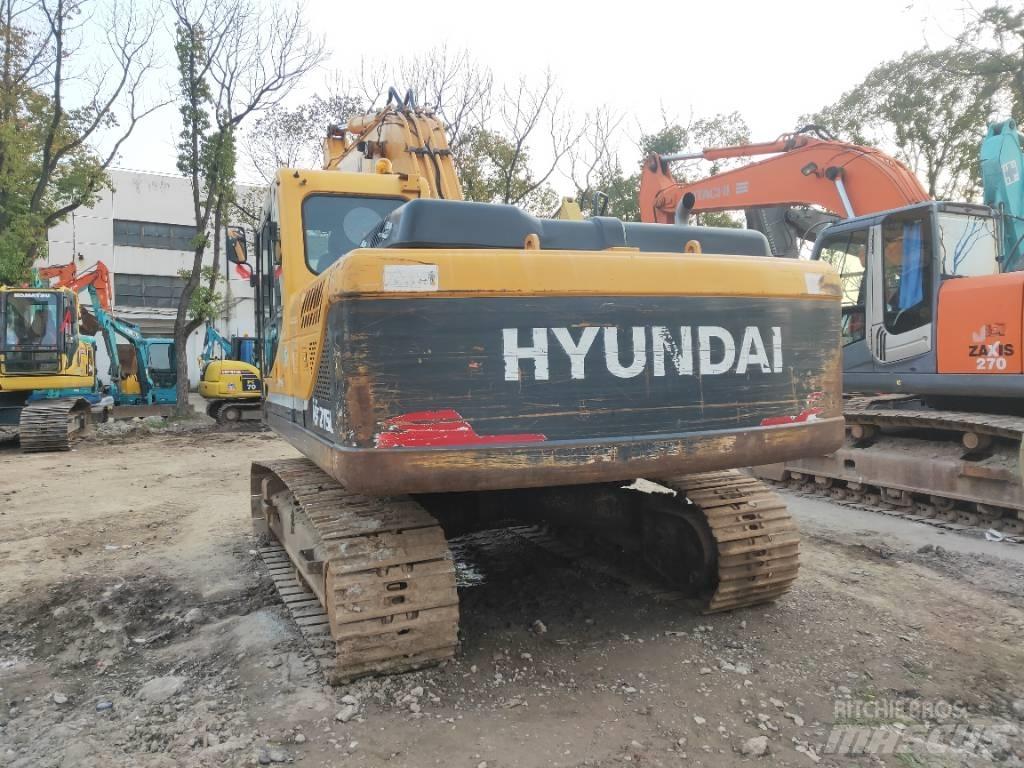 Hyundai R215-9 Pásová rýpadla