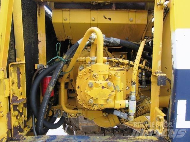 Komatsu PC 180 LC Pásová rýpadla