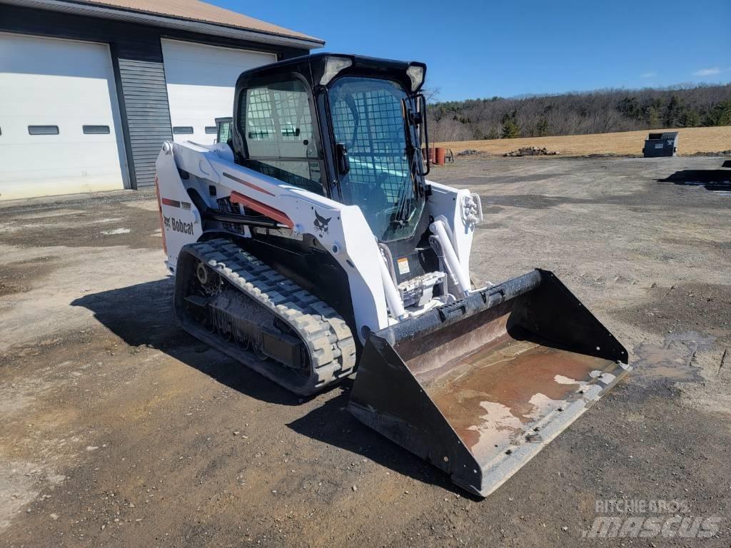 Bobcat T 550 Smykem řízené nakladače