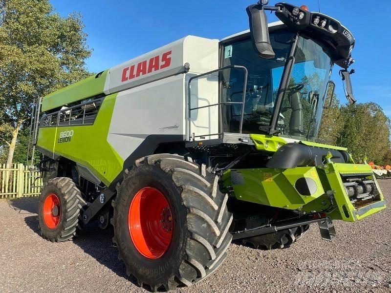 CLAAS LEXION 8600 Sklízecí mlátičky