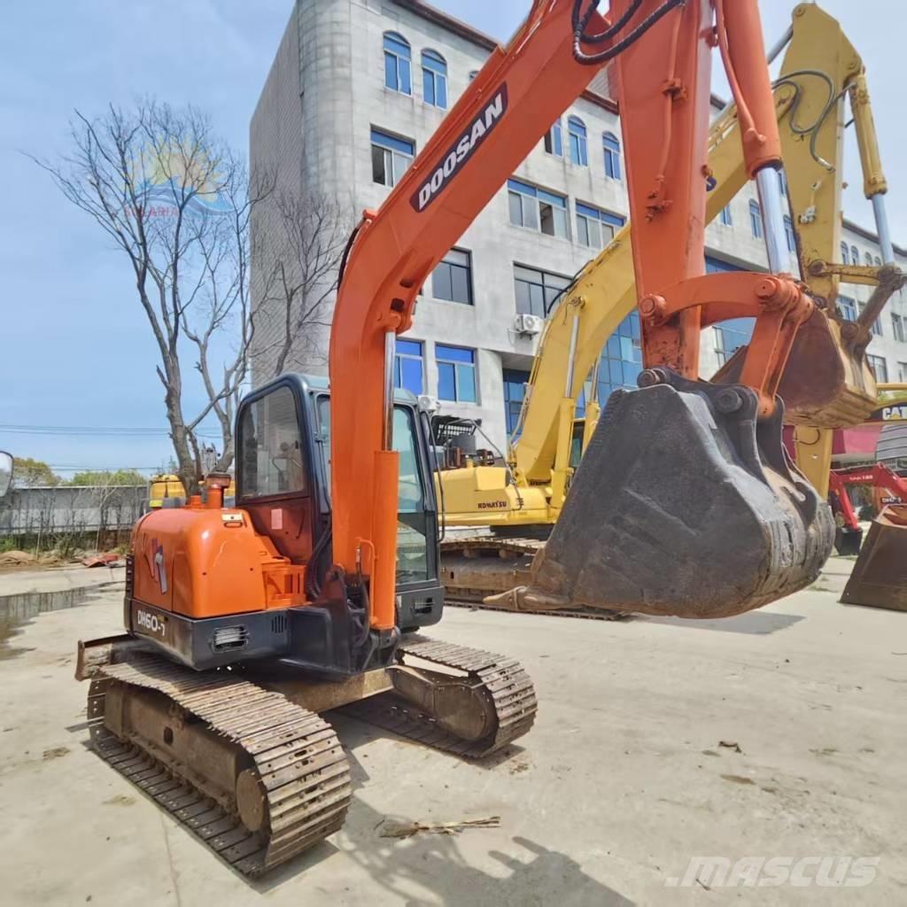 Doosan DH 60-7 Mini rýpadla < 7t