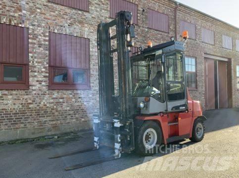 Kalmar DCF 55-6 H Dieselové vozíky