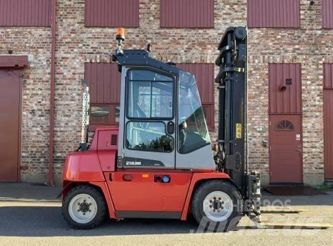Kalmar DCF 55-6 H Dieselové vozíky