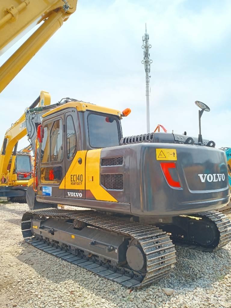 Volvo EC 140 Midi rýpadla 7t - 12t