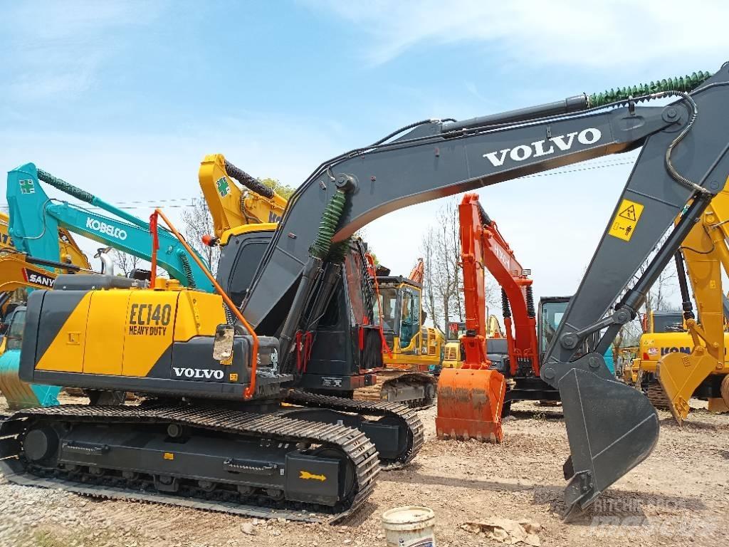Volvo EC 140 Midi rýpadla 7t - 12t