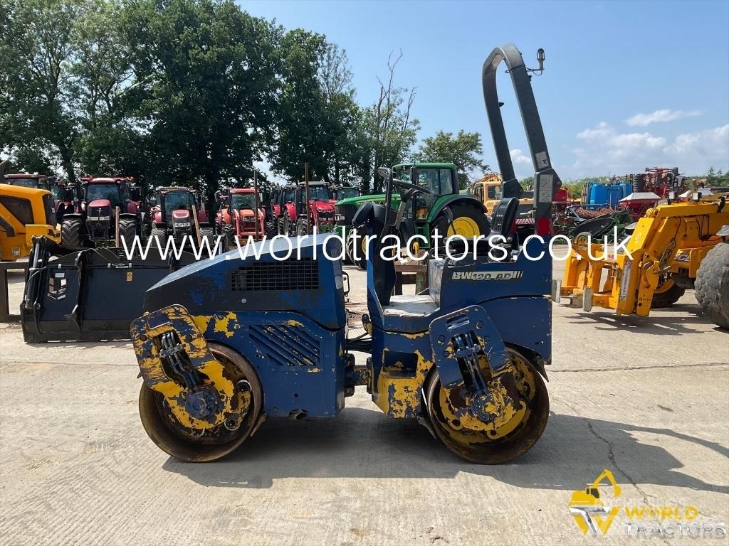 Bomag BW 120 Kombinované válce