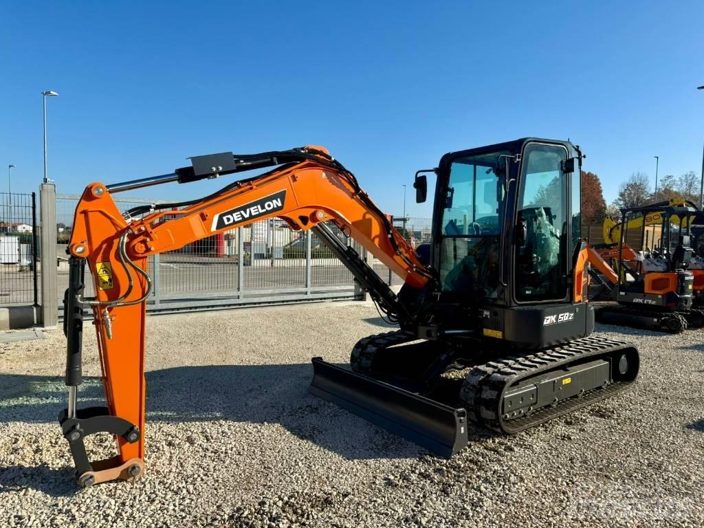 Develon DX 50 Z-7 Mini rýpadla < 7t