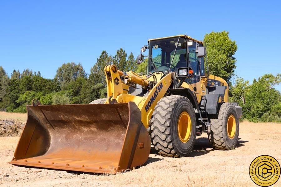Komatsu WA 320-7 Kolové nakladače