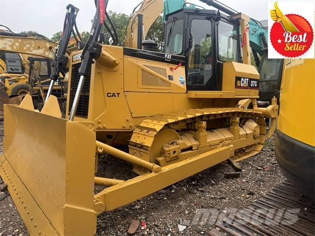 CAT D 7 G LGP Pásové dozery